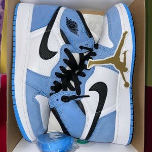 Jordan 1 Retro High White University Blue (GS)